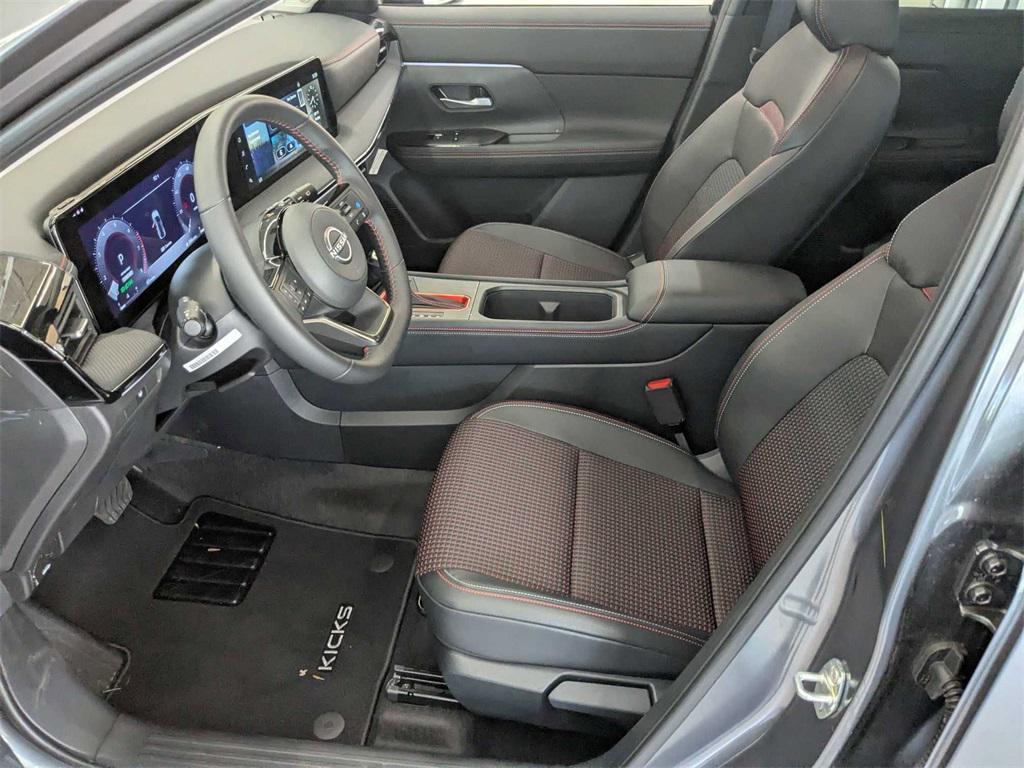 new 2025 Nissan Kicks car