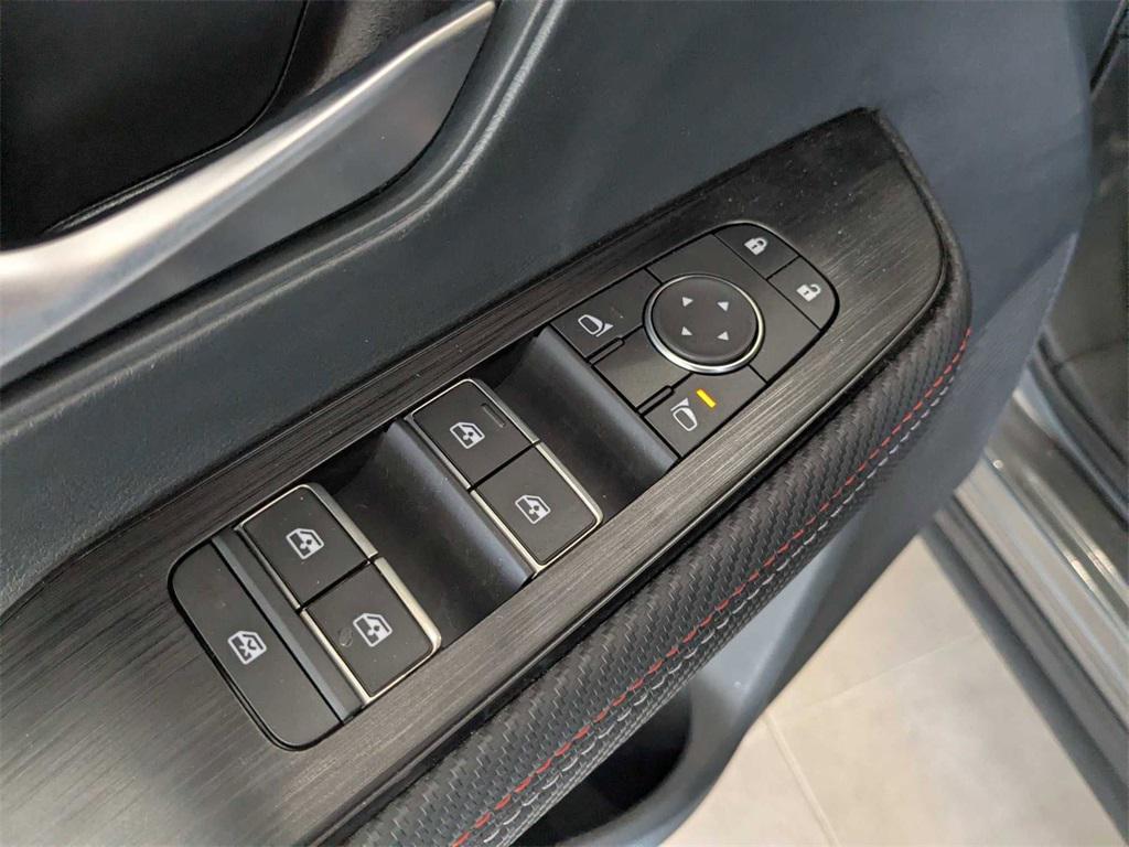 new 2025 Nissan Kicks car