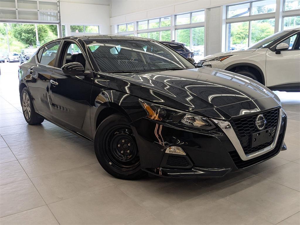 used 2022 Nissan Altima car, priced at $18,247