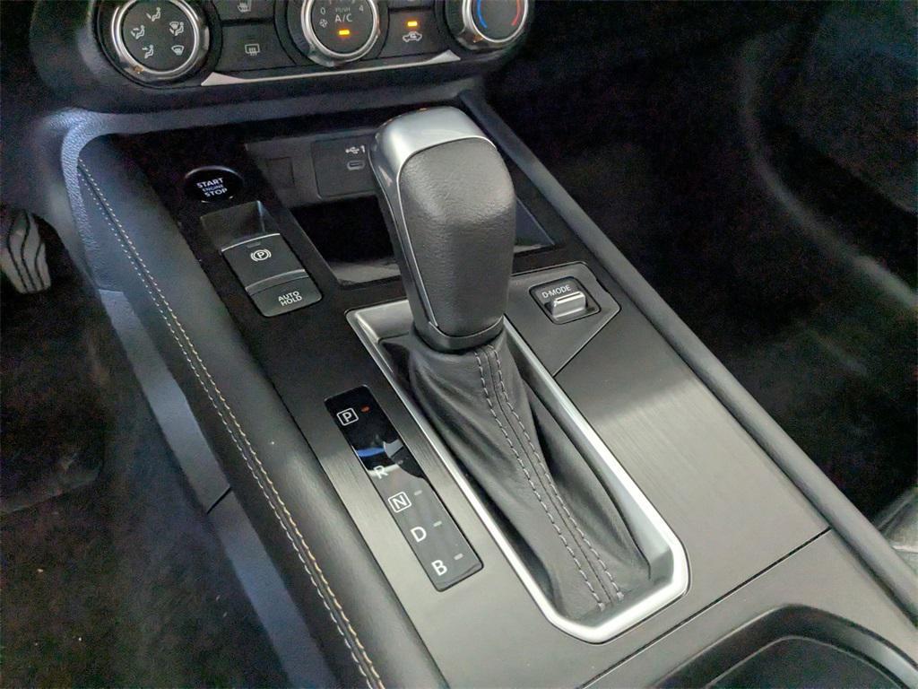 new 2025 Nissan Kicks car, priced at $29,310