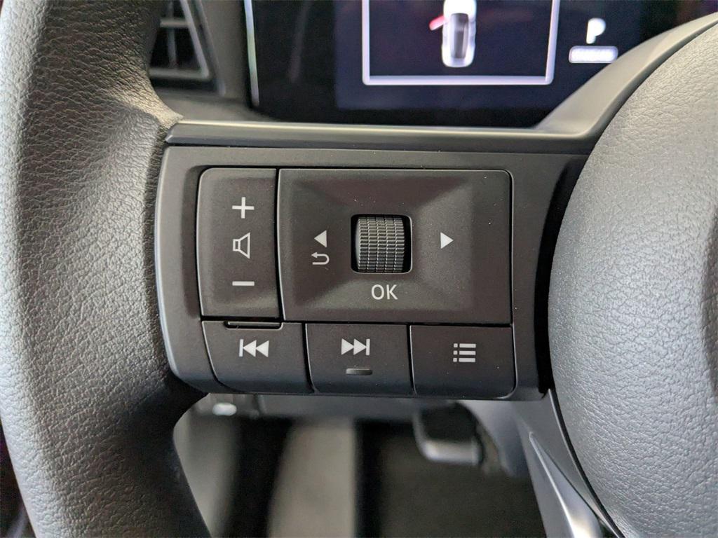 new 2025 Nissan Kicks car, priced at $28,680