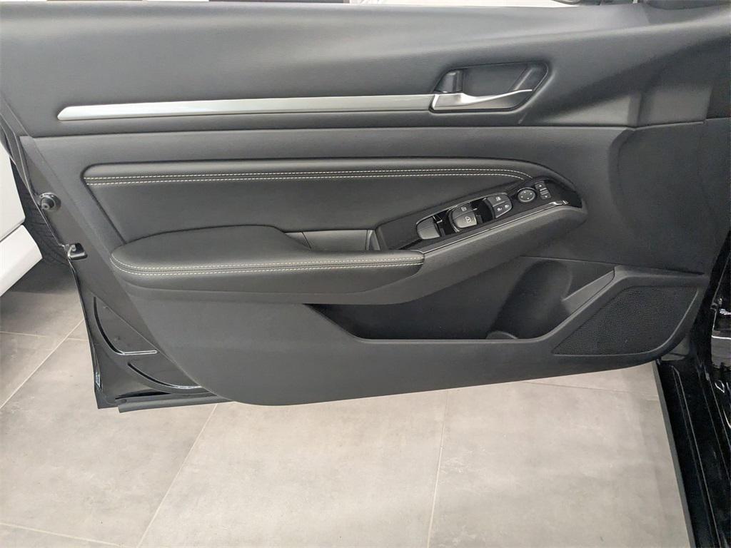 used 2020 Nissan Altima car, priced at $18,300