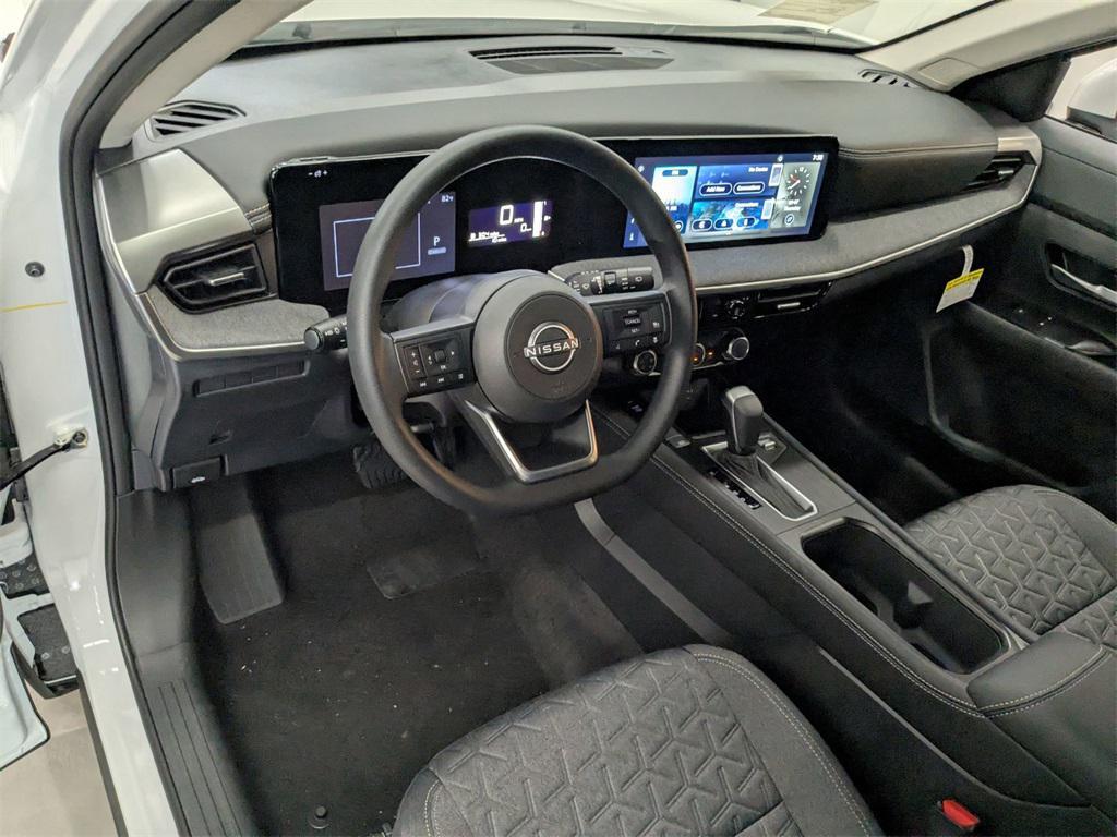 new 2025 Nissan Kicks car, priced at $29,050