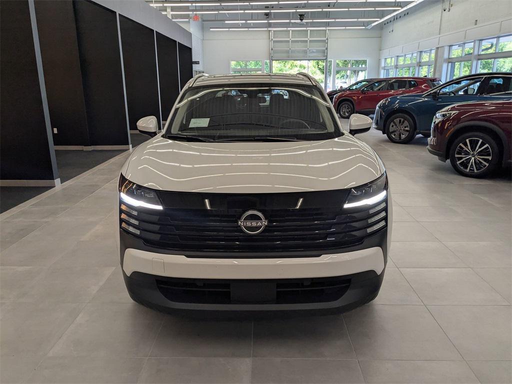 new 2025 Nissan Kicks car, priced at $29,050