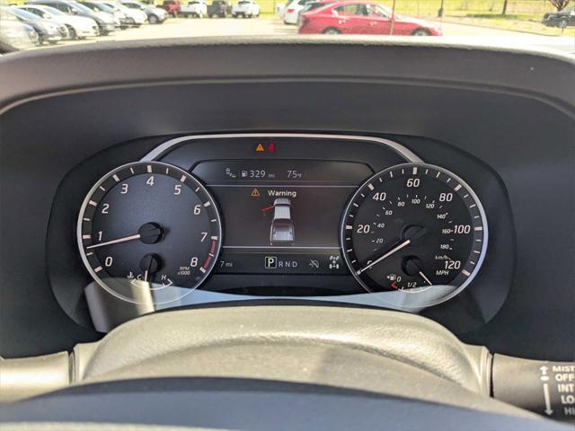 new 2025 Nissan Frontier car, priced at $43,975
