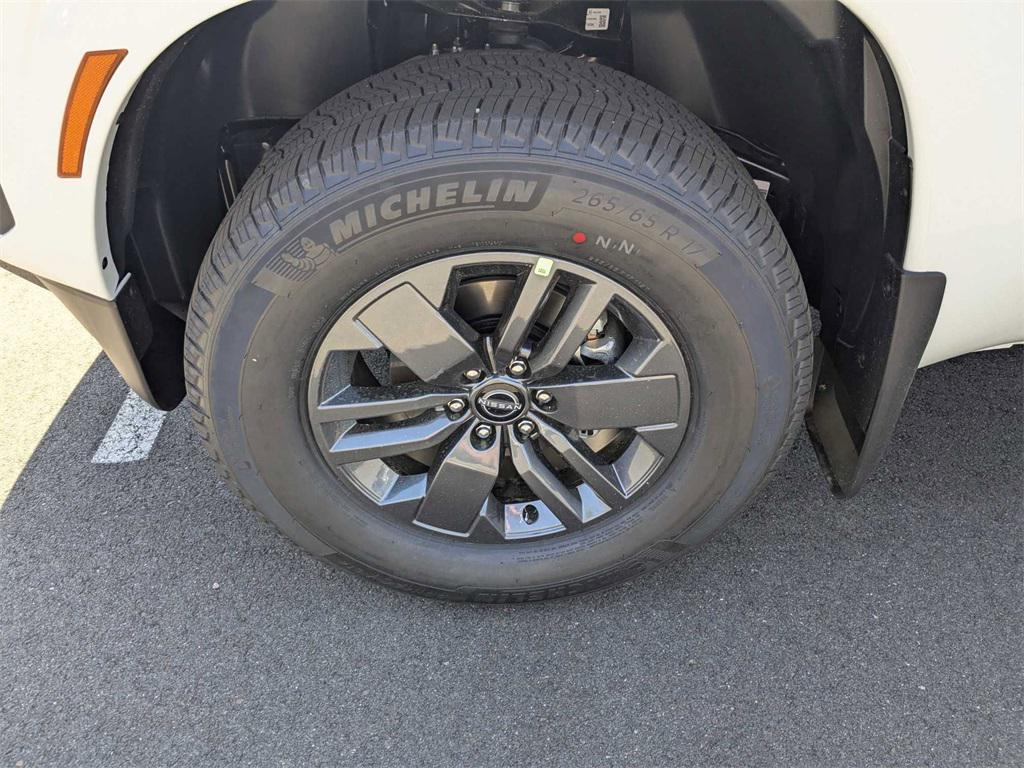 new 2025 Nissan Frontier car, priced at $43,975