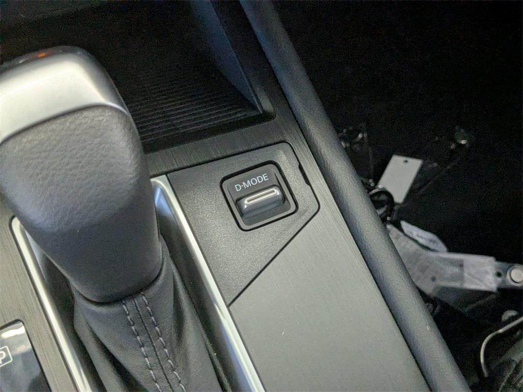 new 2025 Nissan Kicks car, priced at $28,680