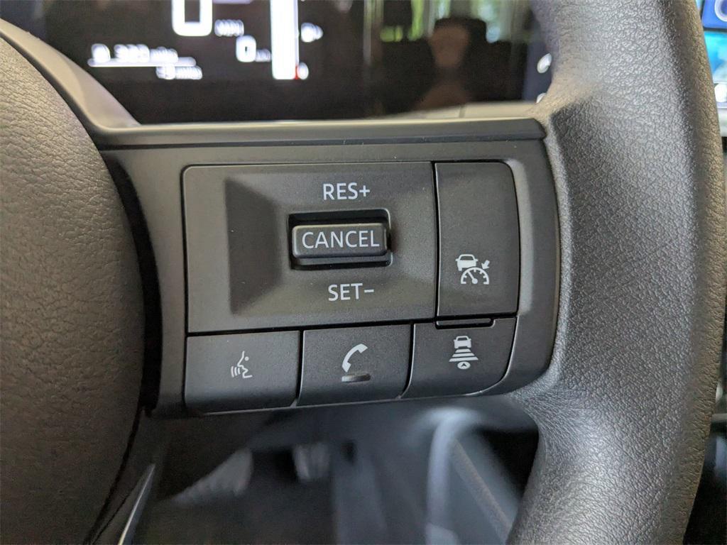 new 2025 Nissan Kicks car, priced at $28,680