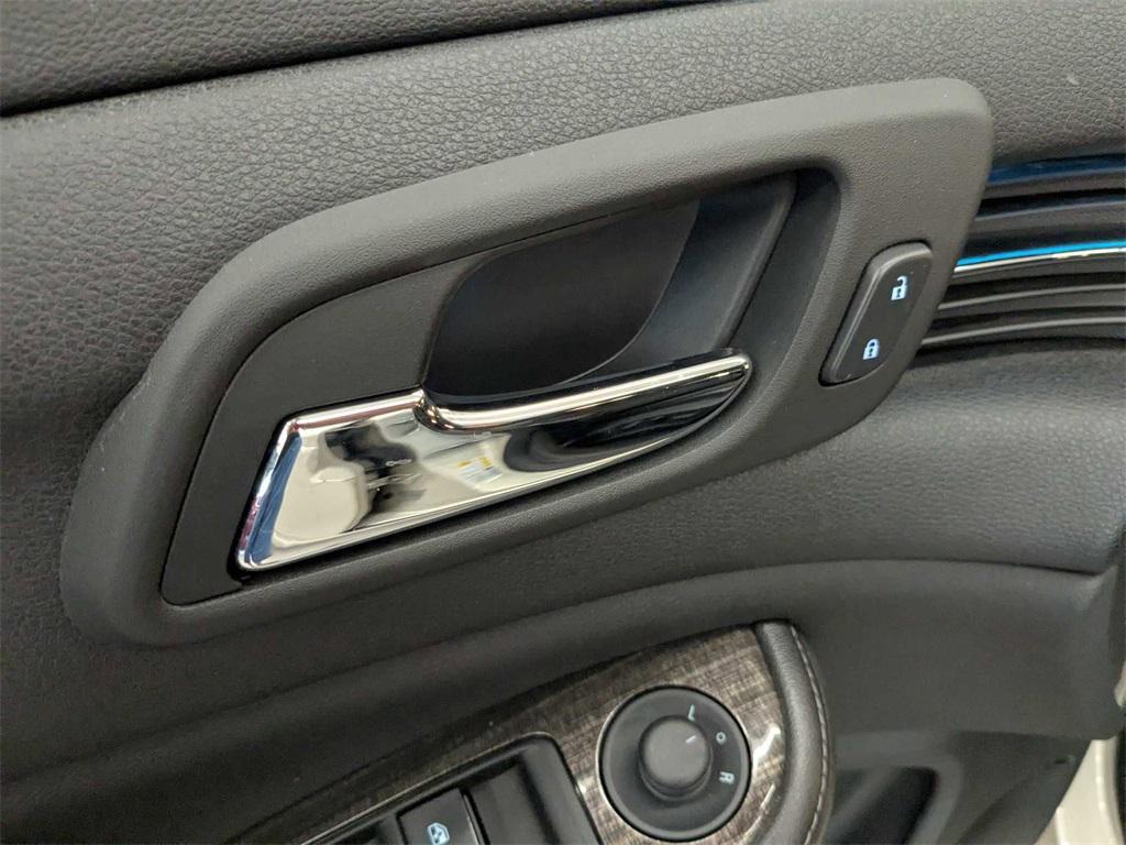 used 2015 Chevrolet Malibu car, priced at $10,490