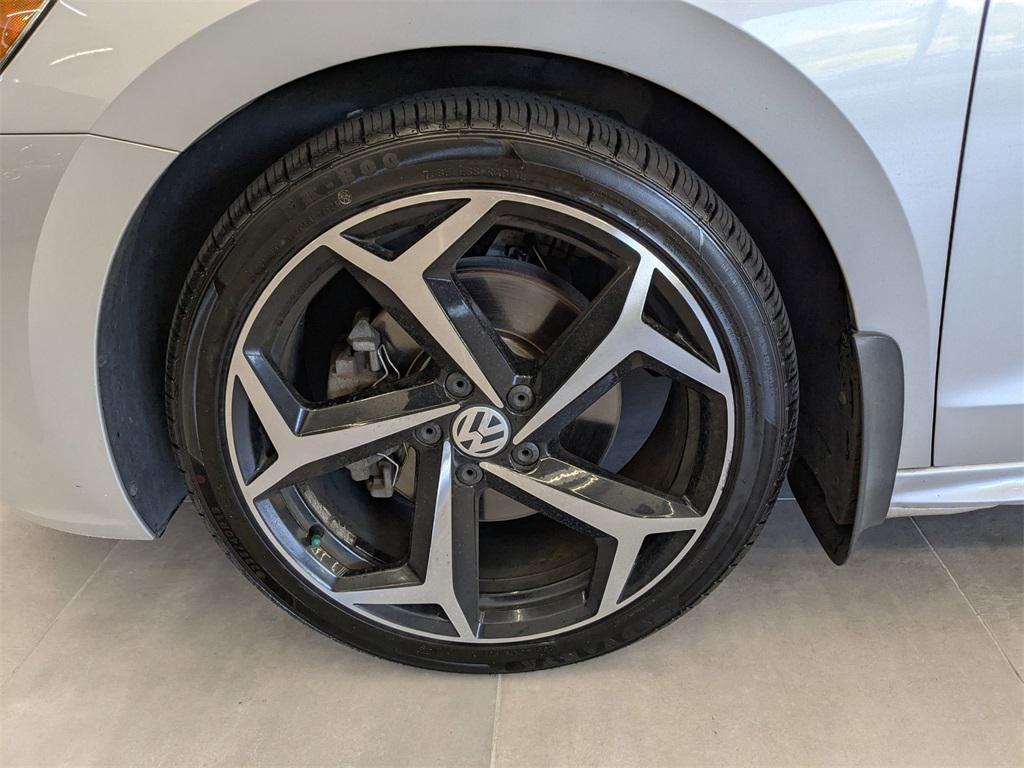 used 2020 Volkswagen Passat car, priced at $13,490