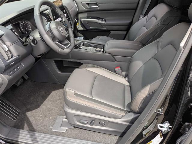 new 2025 Nissan Pathfinder car, priced at $50,210