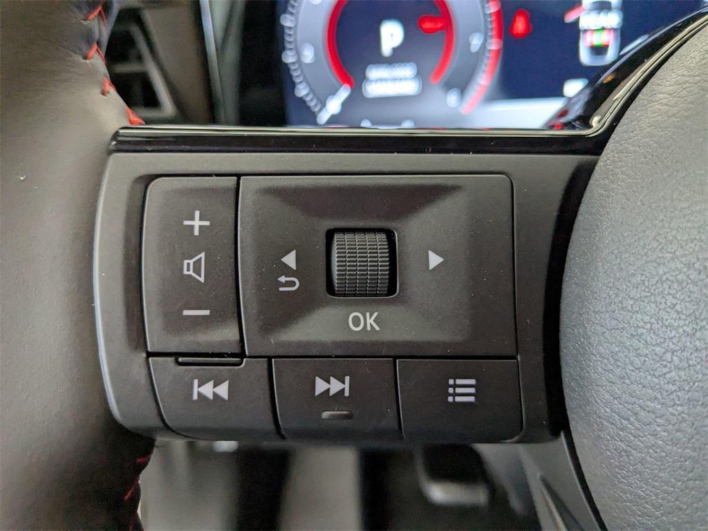 new 2025 Nissan Kicks car, priced at $31,850