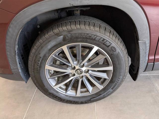 used 2019 Toyota Highlander car, priced at $28,501
