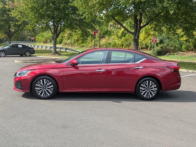 used 2023 Nissan Altima car, priced at $20,849