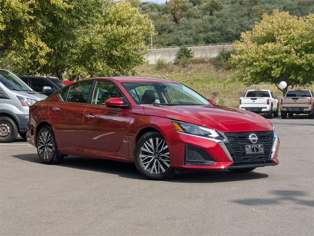 used 2023 Nissan Altima car, priced at $26,258