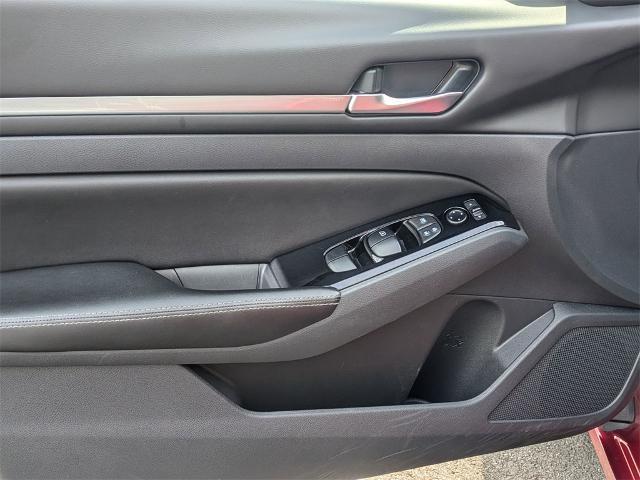 used 2023 Nissan Altima car, priced at $19,900