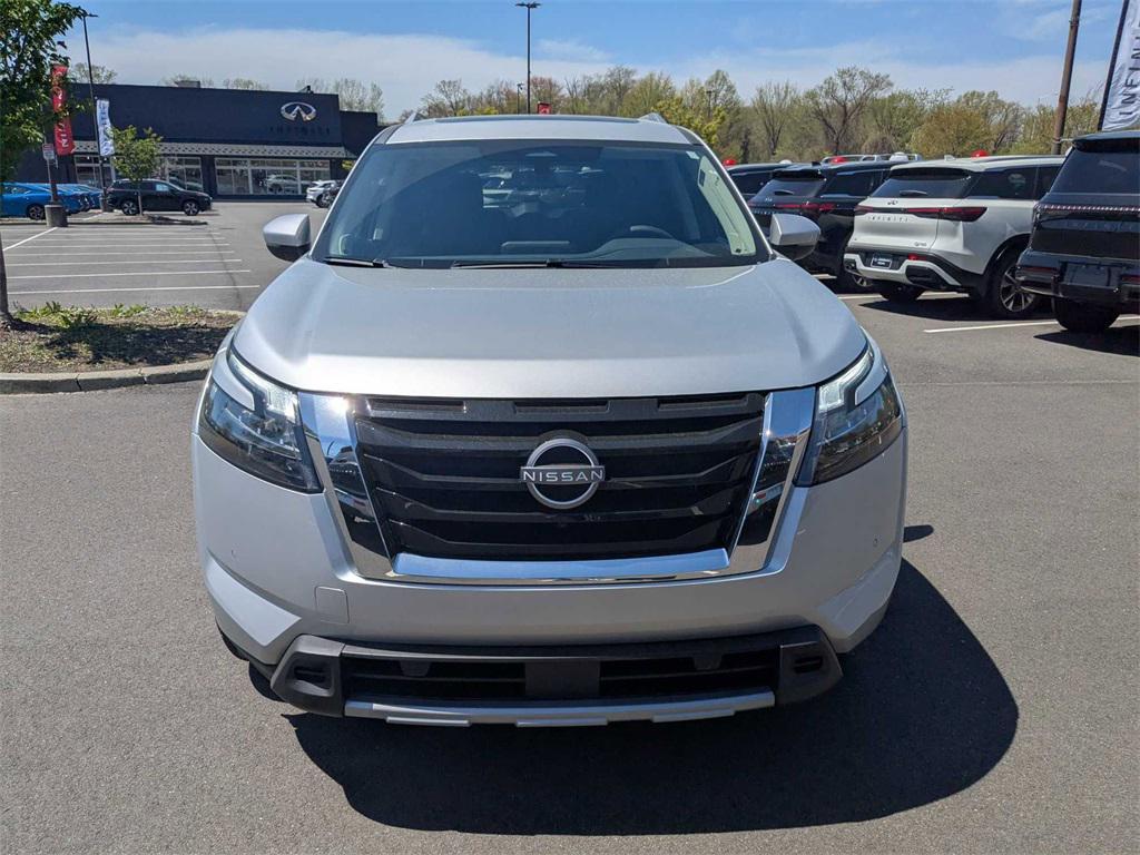 new 2025 Nissan Pathfinder car, priced at $50,210