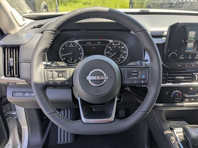new 2025 Nissan Pathfinder car, priced at $50,210