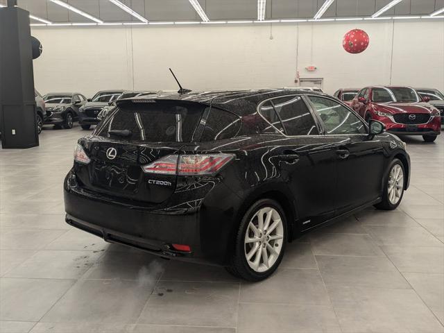 used 2013 Lexus CT 200h car