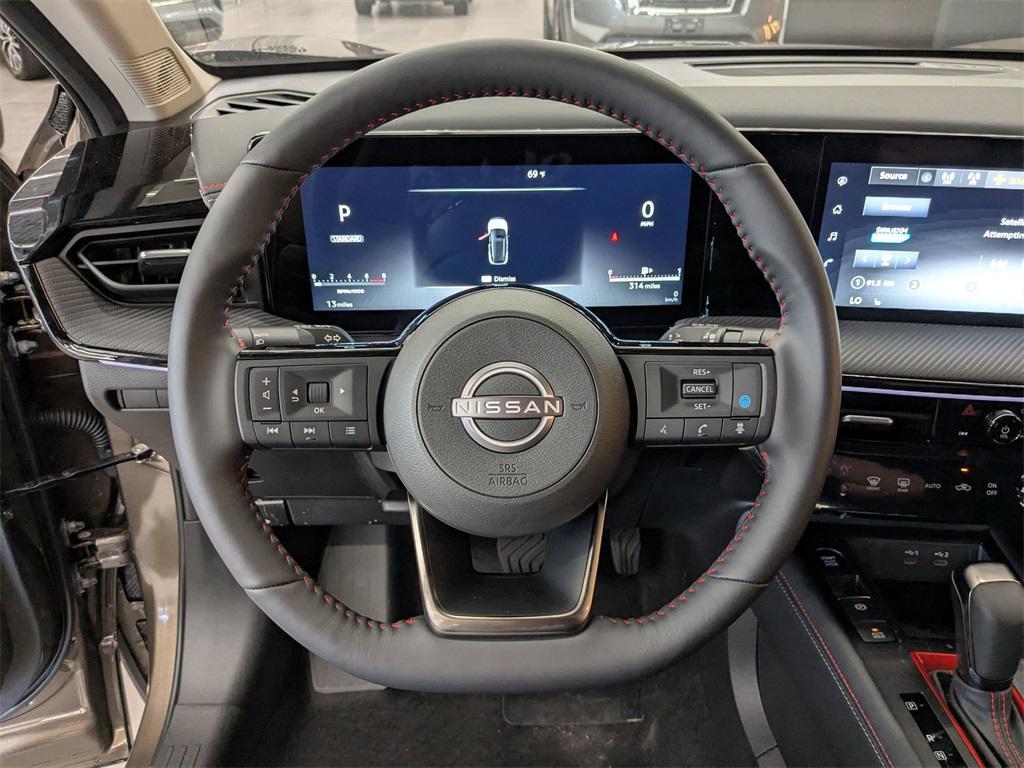 new 2025 Nissan Kicks car, priced at $31,660