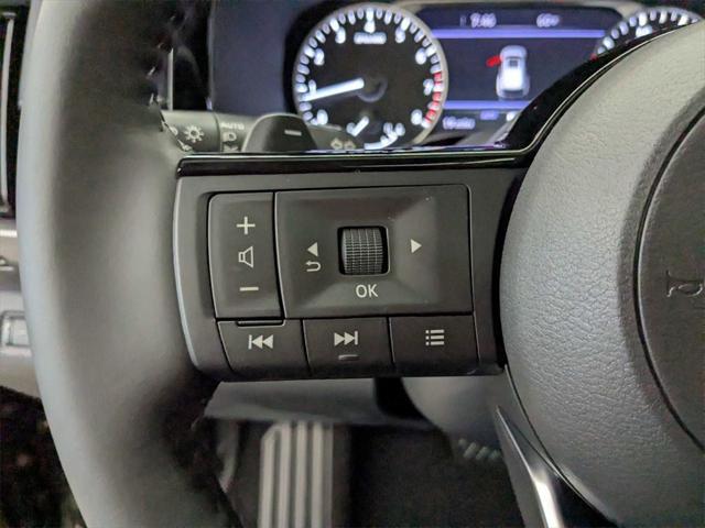 new 2025 Nissan Pathfinder car, priced at $49,555