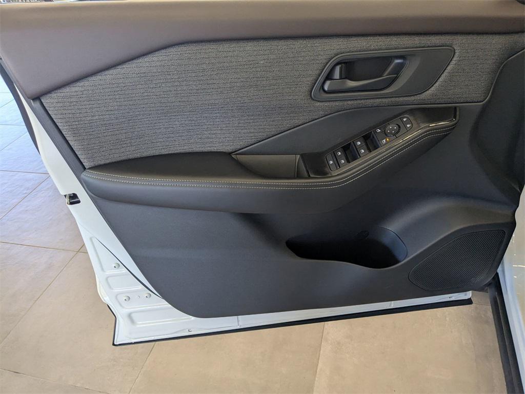 used 2021 Nissan Rogue car, priced at $18,990