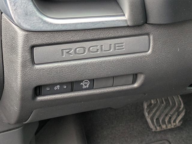 used 2023 Nissan Rogue car, priced at $21,074