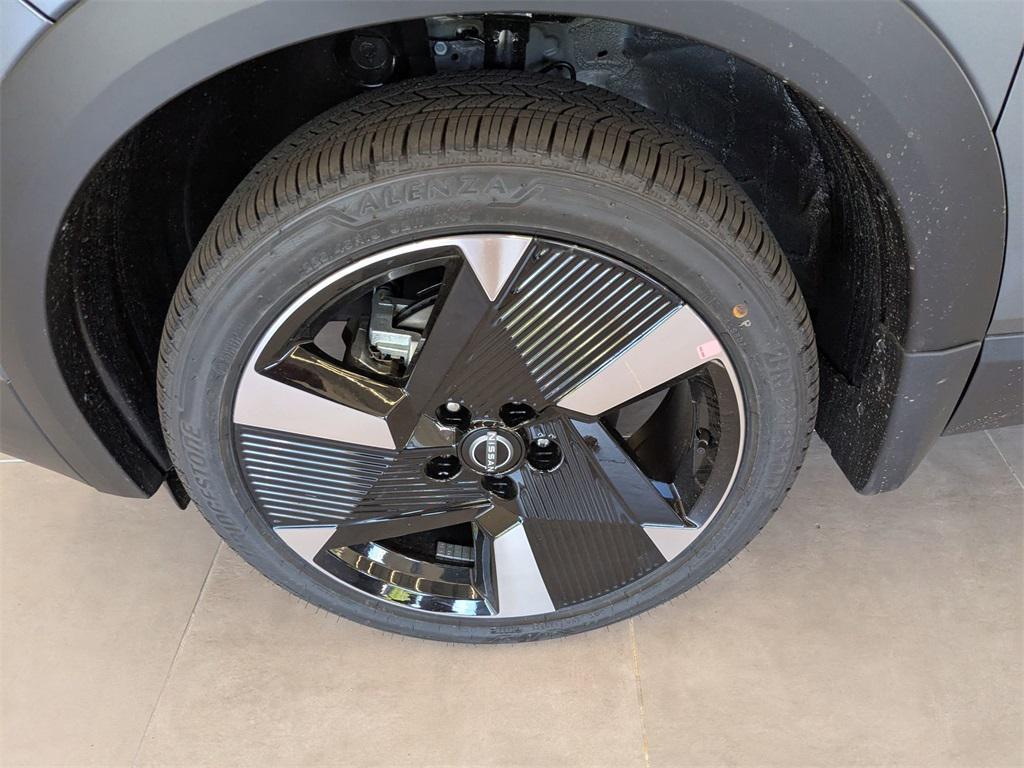 new 2025 Nissan Kicks car, priced at $31,480
