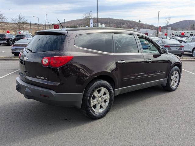 used 2010 Chevrolet Traverse car, priced at $11,570