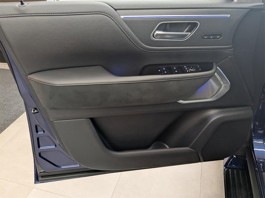 used 2025 INFINITI QX80 car, priced at $78,850