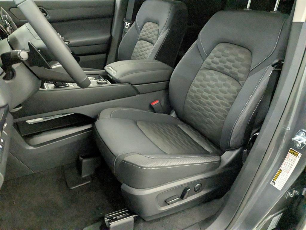 new 2025 Nissan Pathfinder car, priced at $44,260