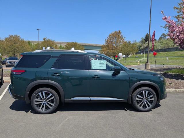 new 2025 Nissan Pathfinder car, priced at $54,655