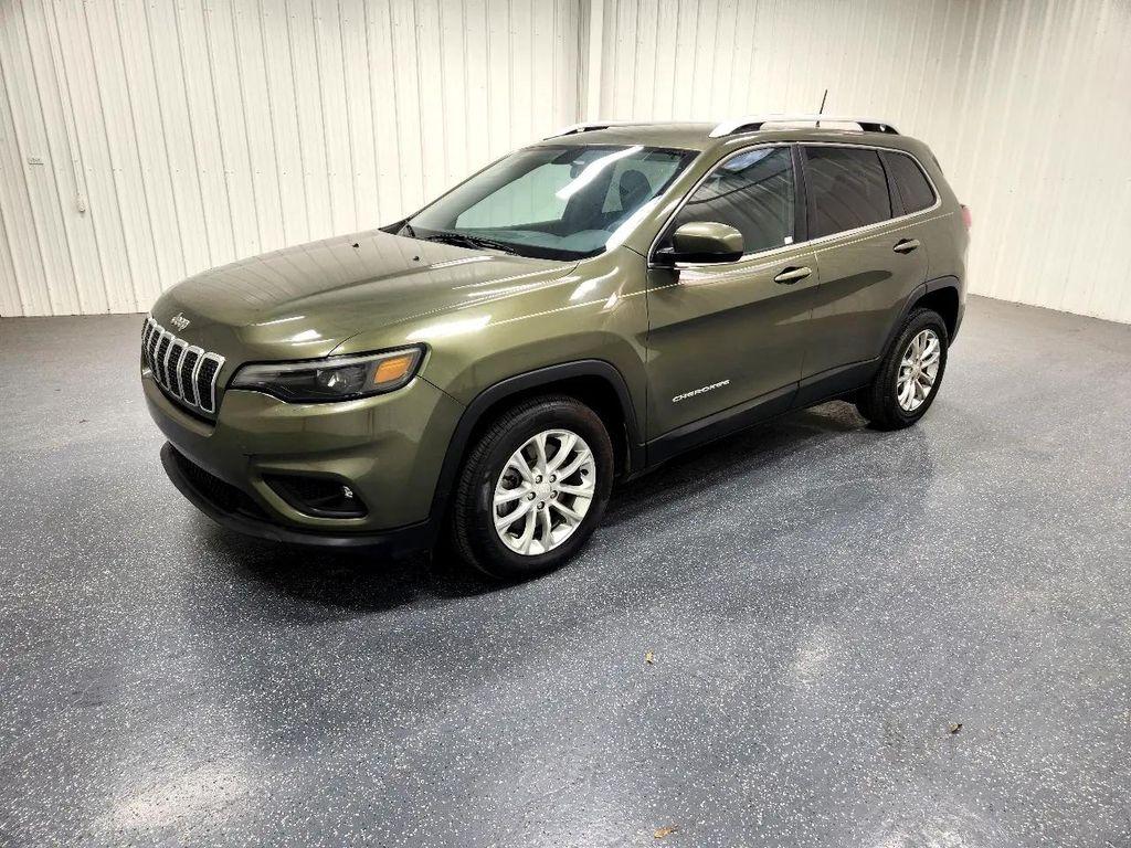 used 2019 Jeep Cherokee car
