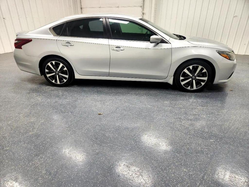 used 2017 Nissan Altima car