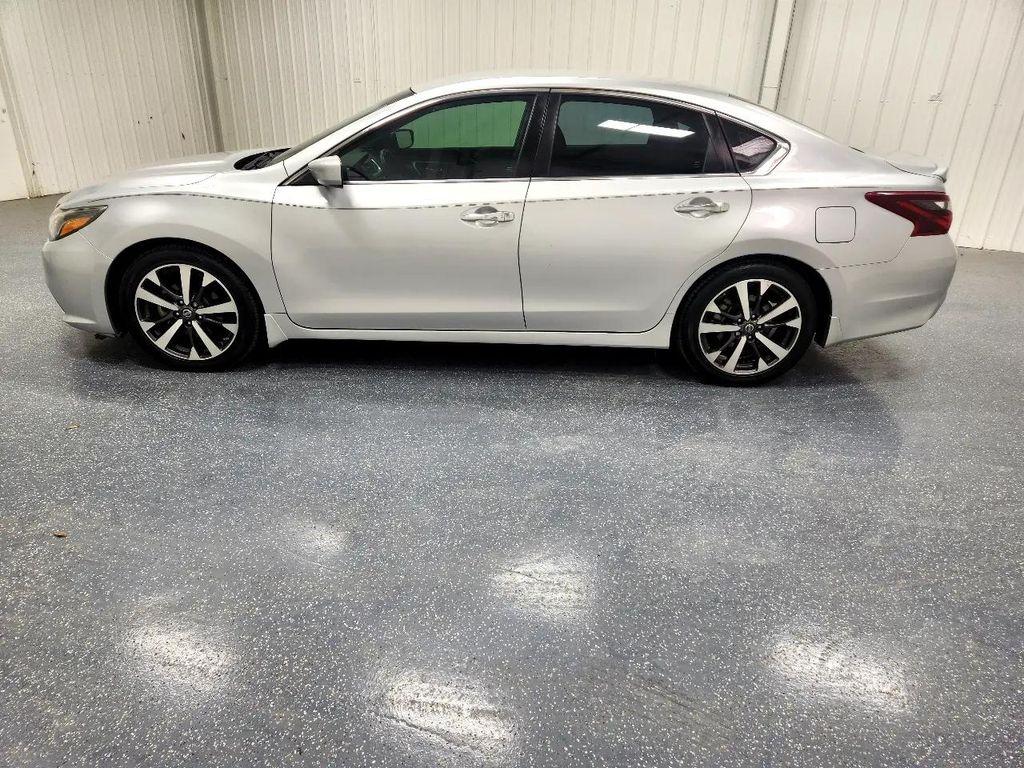 used 2017 Nissan Altima car