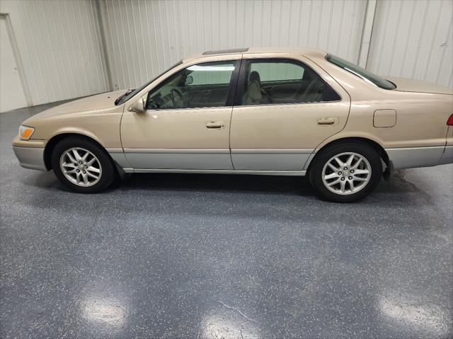 used 2001 Toyota Camry car, priced at $4,999