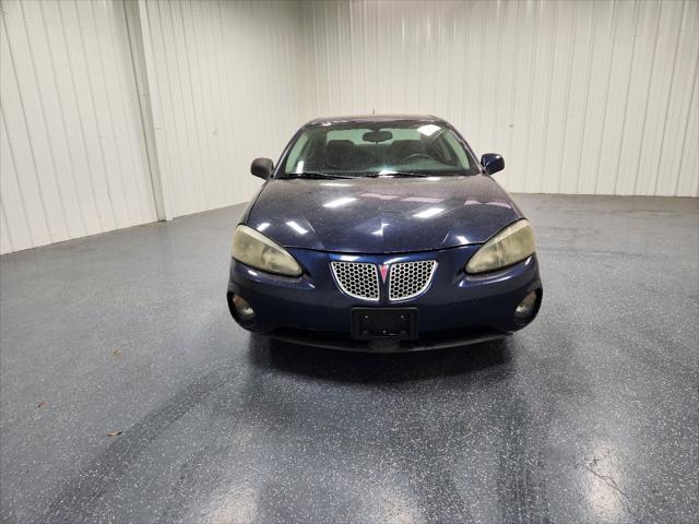 used 2007 Pontiac Grand Prix car, priced at $2,999