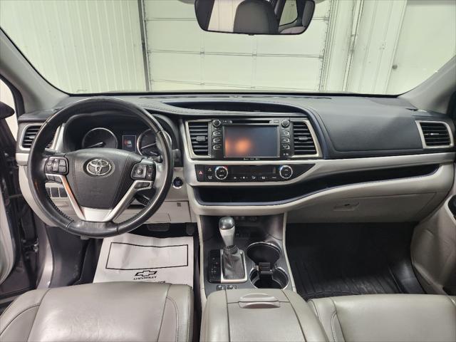 used 2017 Toyota Highlander car, priced at $16,788