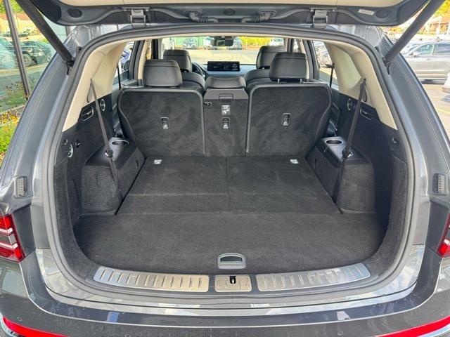 used 2022 Genesis GV80 car, priced at $40,999