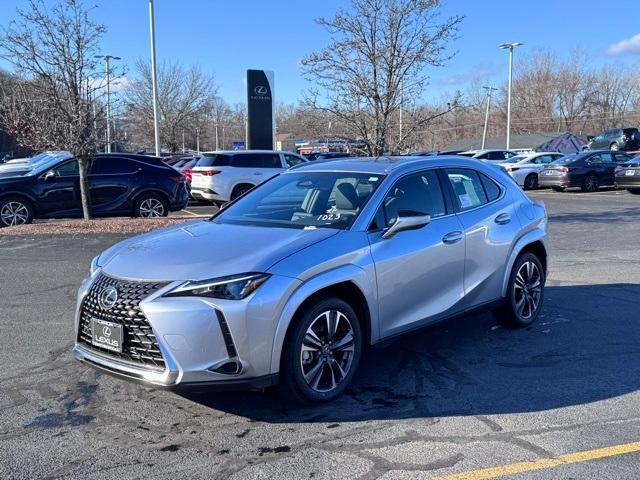 new 2025 Lexus UX 300h car, priced at $43,915