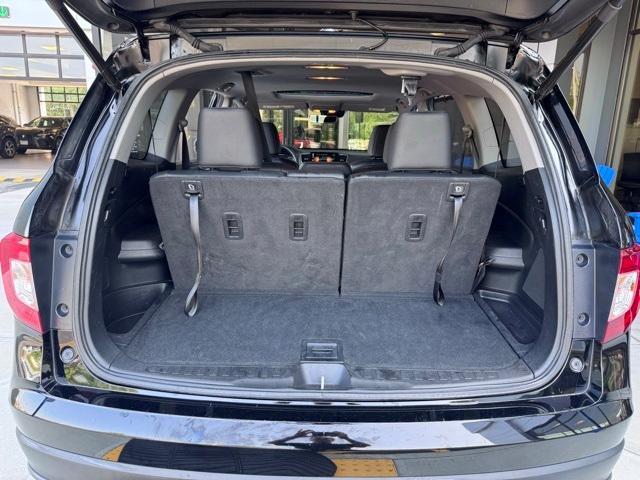used 2022 Honda Pilot car, priced at $25,999