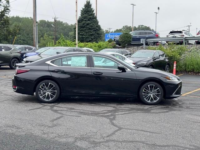 new 2025 Lexus ES 300h car, priced at $50,760