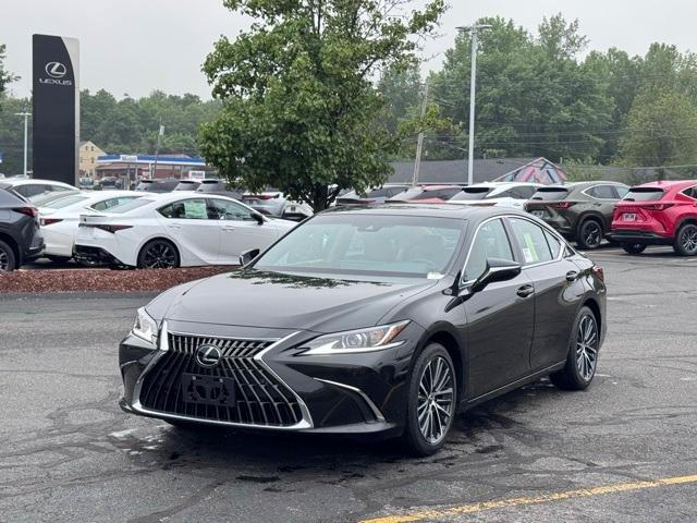 new 2025 Lexus ES 300h car, priced at $50,760