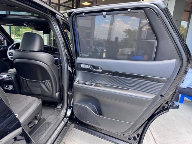 used 2025 Hyundai Palisade car, priced at $46,999