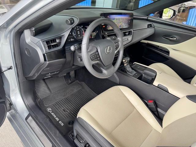 used 2022 Lexus ES 250 car, priced at $36,999