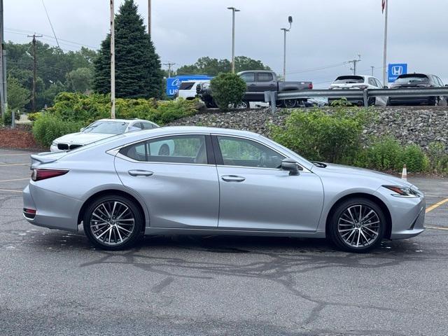 used 2023 Lexus ES 300h car, priced at $46,999