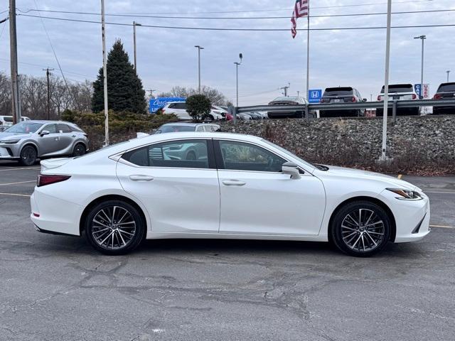 used 2022 Lexus ES 350 car, priced at $38,999