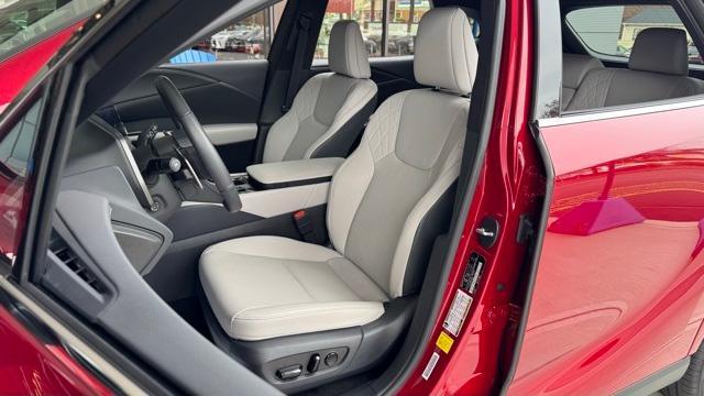 used 2025 Lexus RX 350 car, priced at $52,999