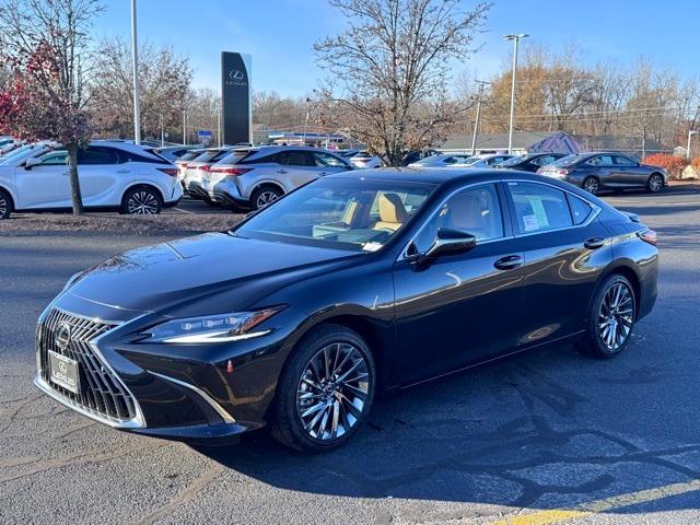 new 2025 Lexus ES 350 car, priced at $55,630