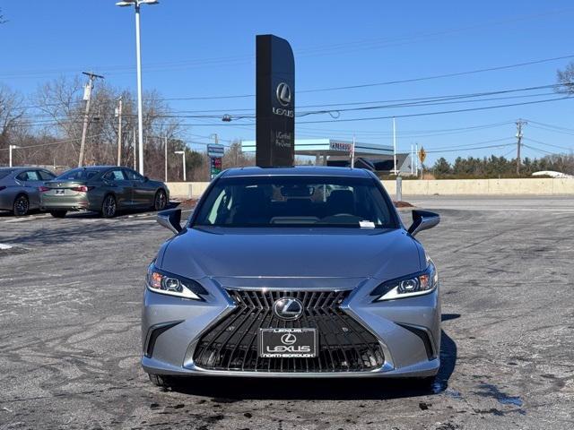 new 2025 Lexus ES 350 car, priced at $48,214